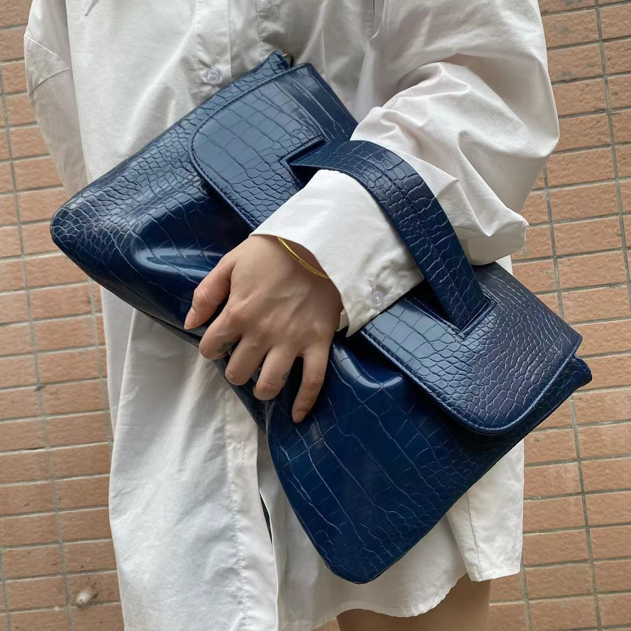 Elegante Aufbewahrungstasche für Dokumente – Croco-Struktur, groß & robust