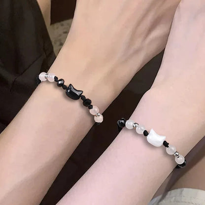 Paar-Armbänder aus Mondstein & Obsidian – Schwarze & Weiße Katzen