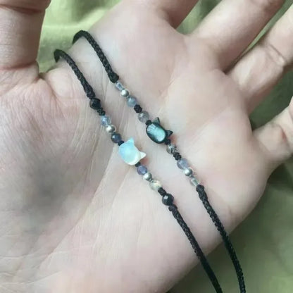 Paar-Armbänder aus Mondstein & Obsidian – Schwarze & Weiße Katzen